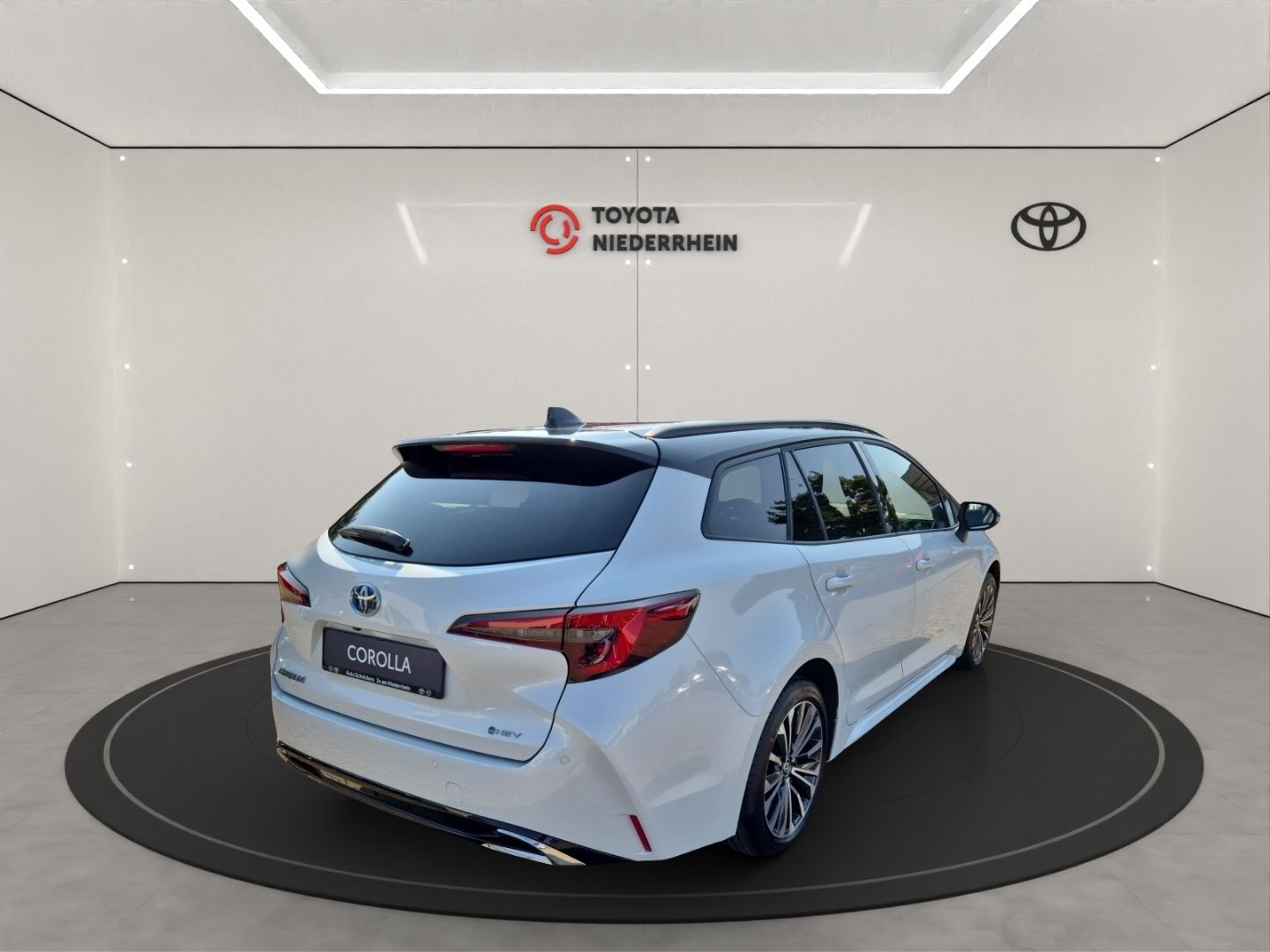 Toyota Corolla TS Black & White LED+NAVI+CARPLAY+RFK imagem 3
