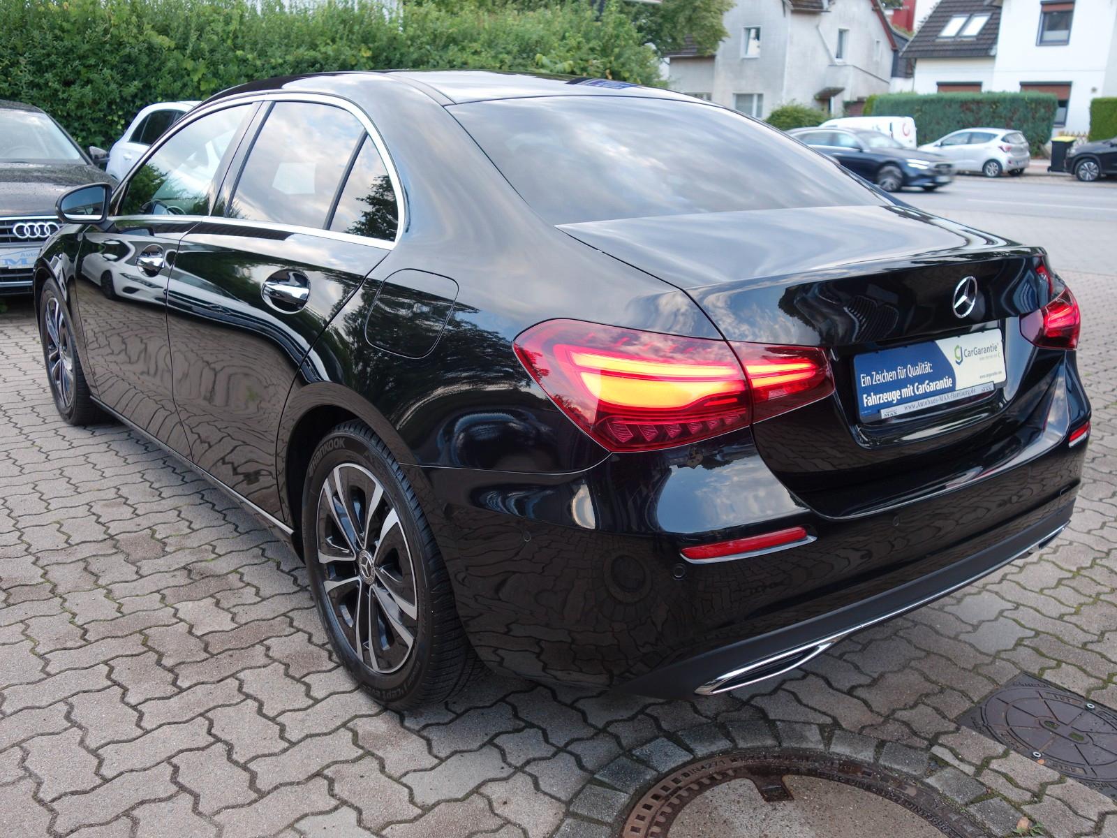 Mercedes-Benz A-Class 2.0D/Limousine/PROGRESSIVE/1-HAND, миниатюра 3