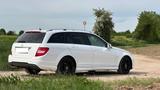 Mercedes-Benz C-Klasse (S204), Langstrecke, Scheckheft, Top - Mercedes-Benz 220 mit Diesel-Antrieb: Kombi, Automatik