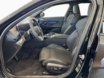  BMW M5 — миниатюра 11