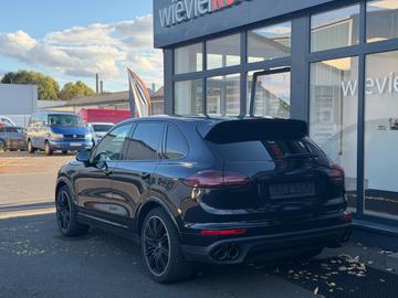 صورة 4 لـ 2016 Porsche CAYENNE