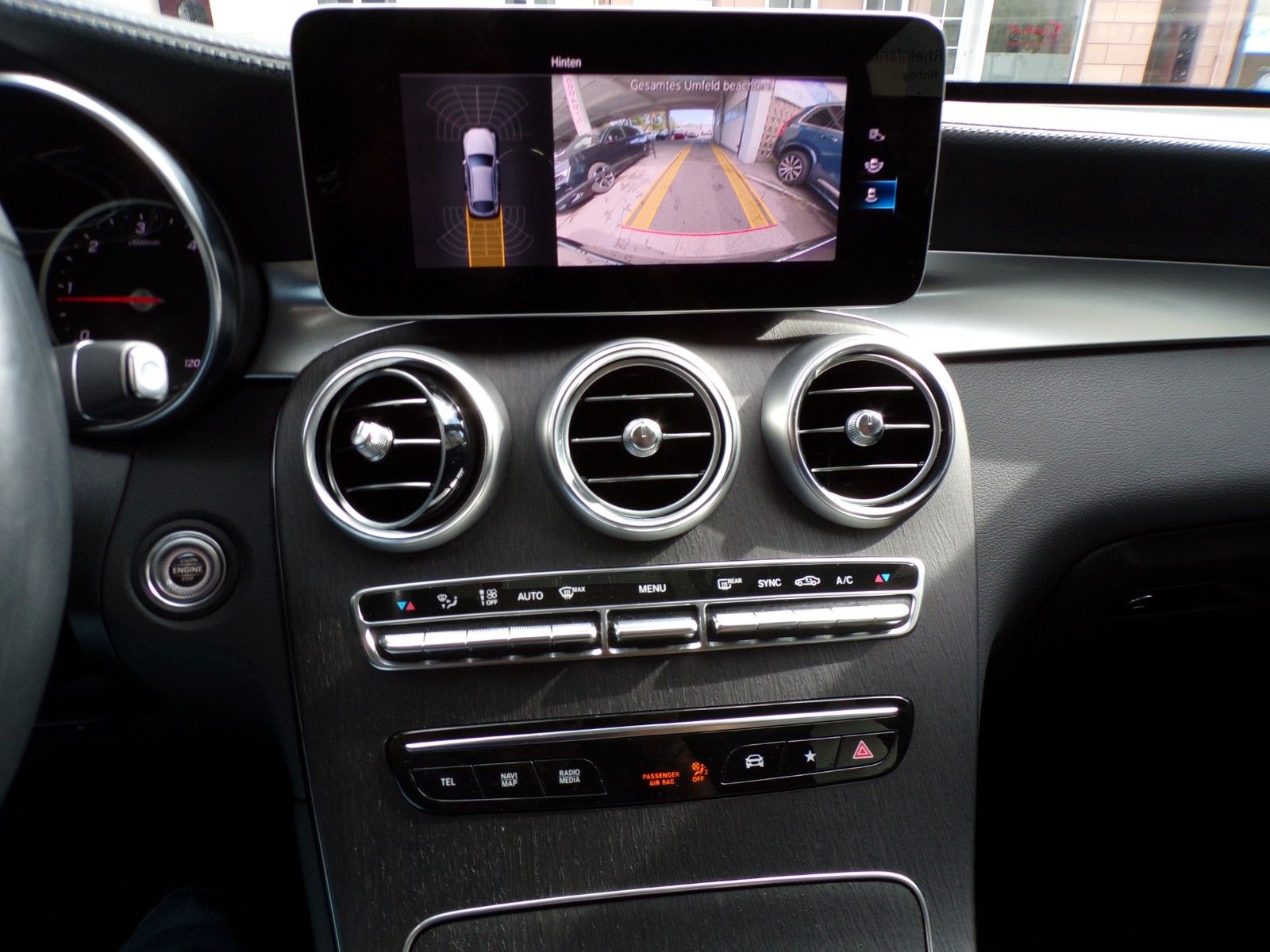 Mercedes-Benz GLC Coupe 220d 4M HUD LKA KAM VZA DTR+ Ambiente foto 15