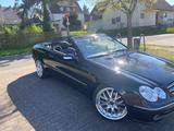 Mercedes-Benz CLK 240 ELEGANCE Elegance - Mercedes-Benz CLK 240 Gebrauchtwagen