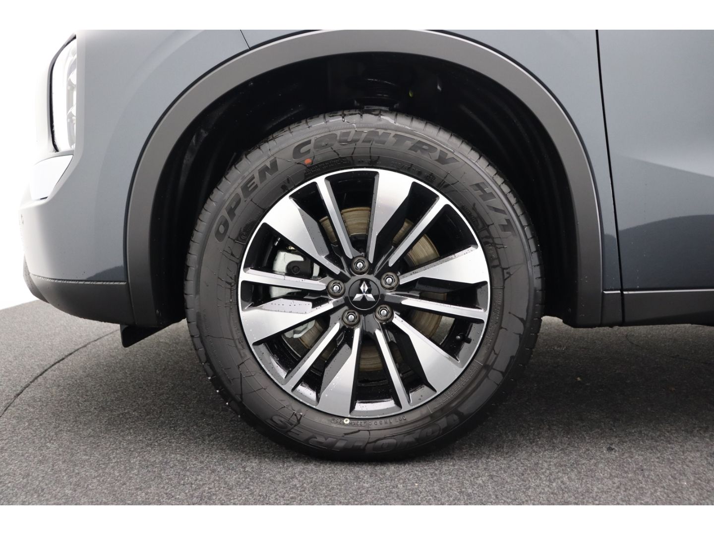 Fahrzeugabbildung Mitsubishi Outlander Plug-in Hybrid BASIS ++Sitzheizung++