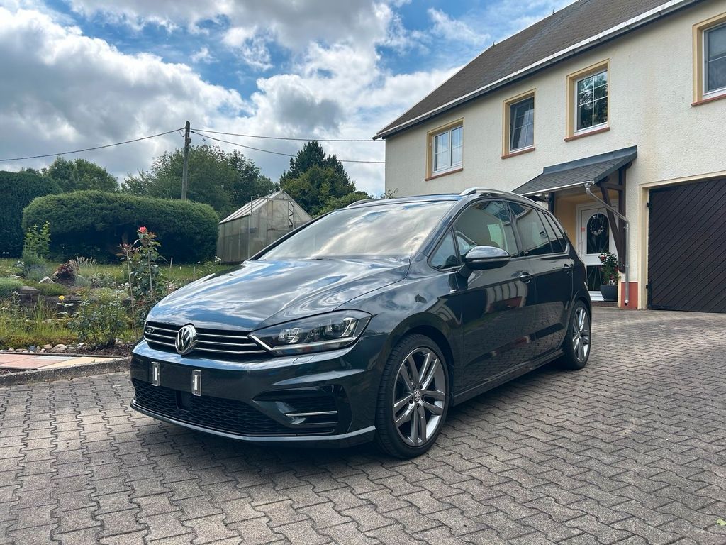 Image of Volkswagen Golf Sportsvan