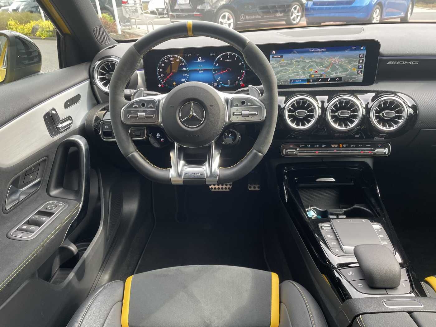 Fahrzeugabbildung Mercedes-Benz A 45 S AMG PerfSitz+Night+PAGA+RIDE +19'