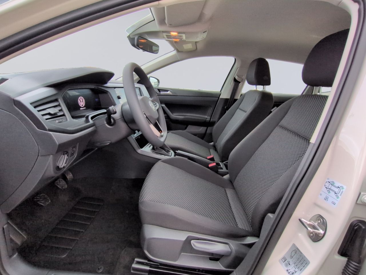 Polo 1.0 KLIMA+LED+SH+