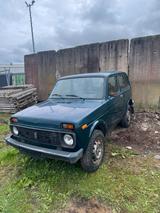 Lada Niva 4x4 1,7 i - Lada aus 2009