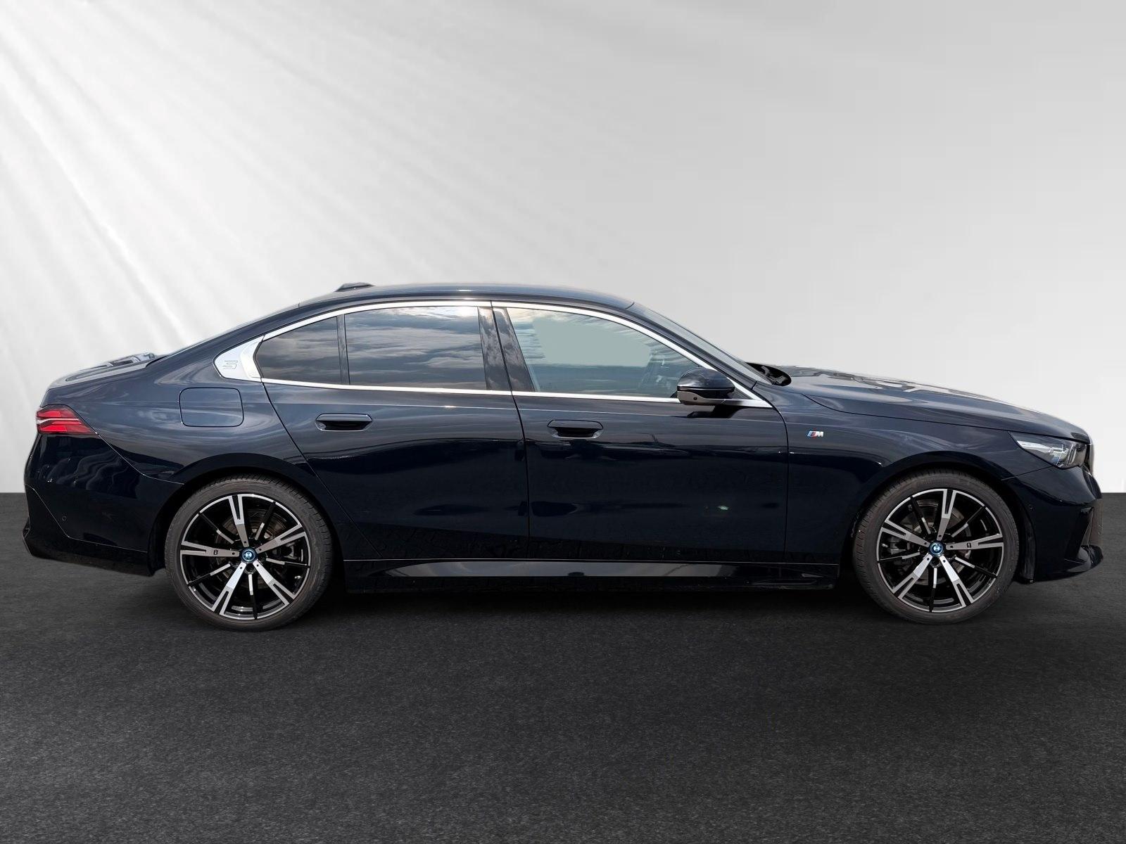 BMW 530e M Sport|AHK|20"LMR|Head-Up|H/K