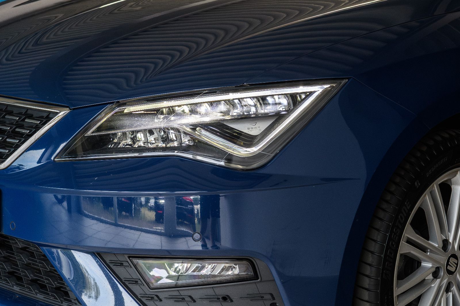 Fahrzeugabbildung SEAT Leon ST Xcellence DSG+Navi+AHK+LED
