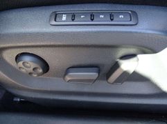 Fahrzeugabbildung Skoda Yeti Panorama AHK PDC NAVI