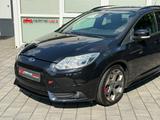 Ford Focus Turnier 2.0 ST/8Fach/Kam./Recaro/Volleder - Ford Focus Gebrauchtwagen