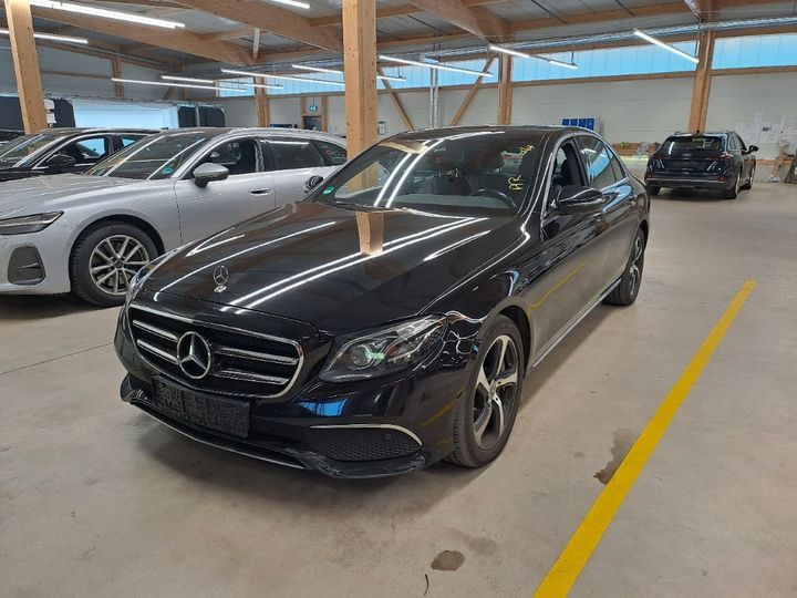 Image of Mercedes-Benz E 400