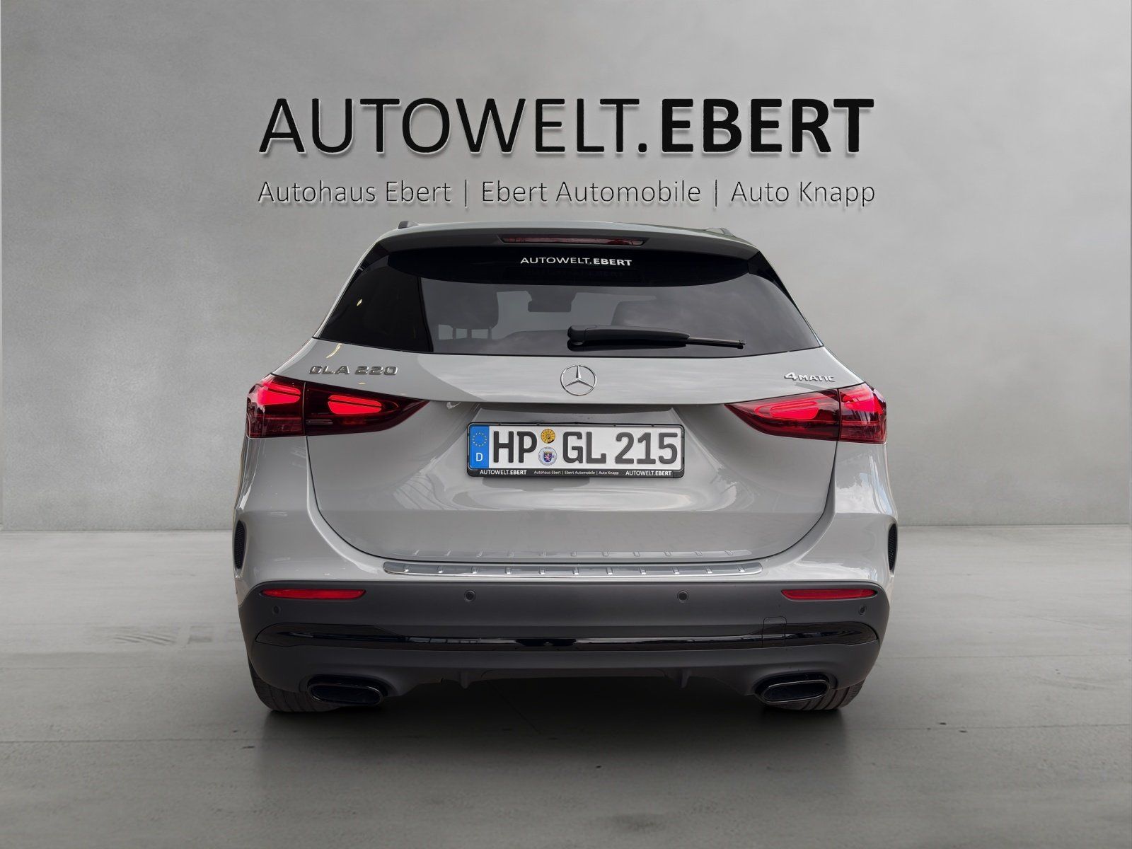 Fahrzeugabbildung Mercedes-Benz GLA 220 4M AMG+ Pano STANDHZG Distro GurtGrau