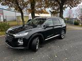 Hyundai SANTA FE 2.2 CRDi Premium 4WD 8AT Premium - Hyundai SANTA FE von privat