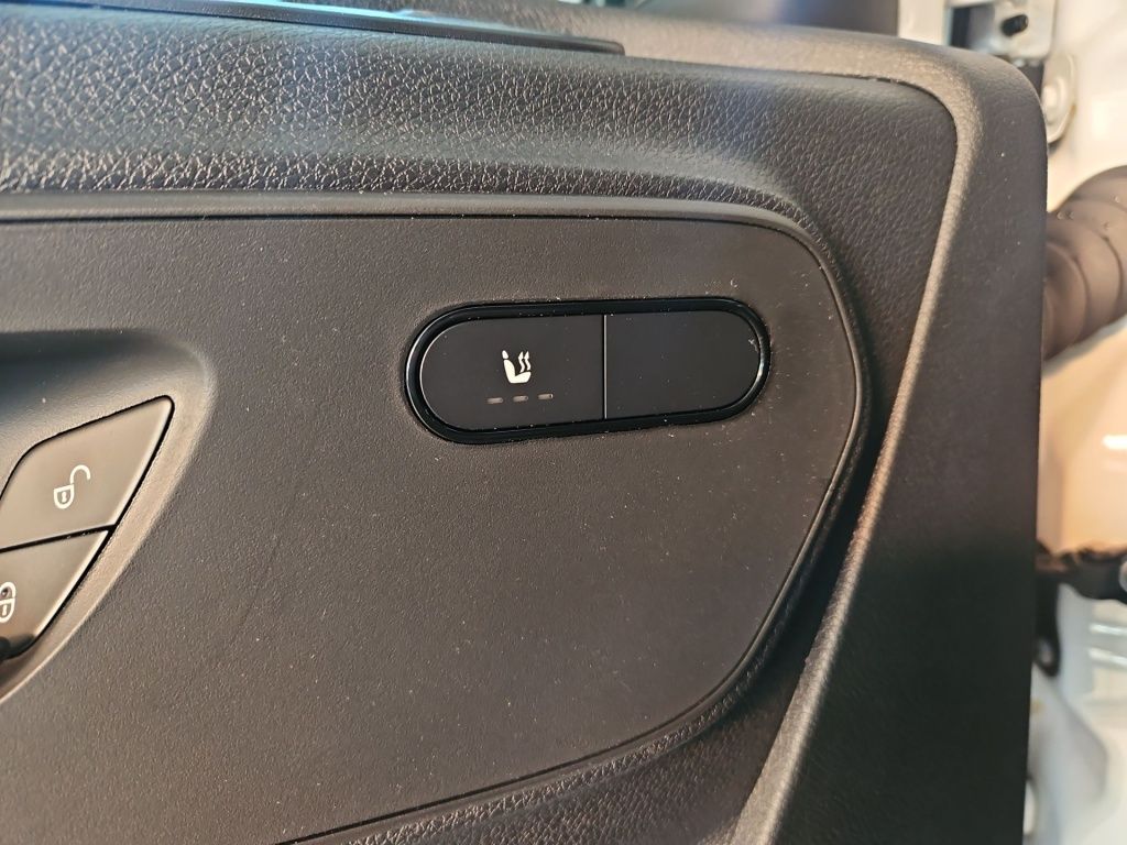 Fahrzeugabbildung Mercedes-Benz Sprinter 319 Kasten SELECT L3H2 LED SHZ RFK AHK