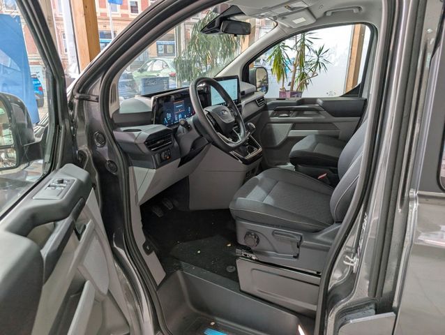 Ford Tourneo Custom 2.0 EcoBlue L1 Titanium