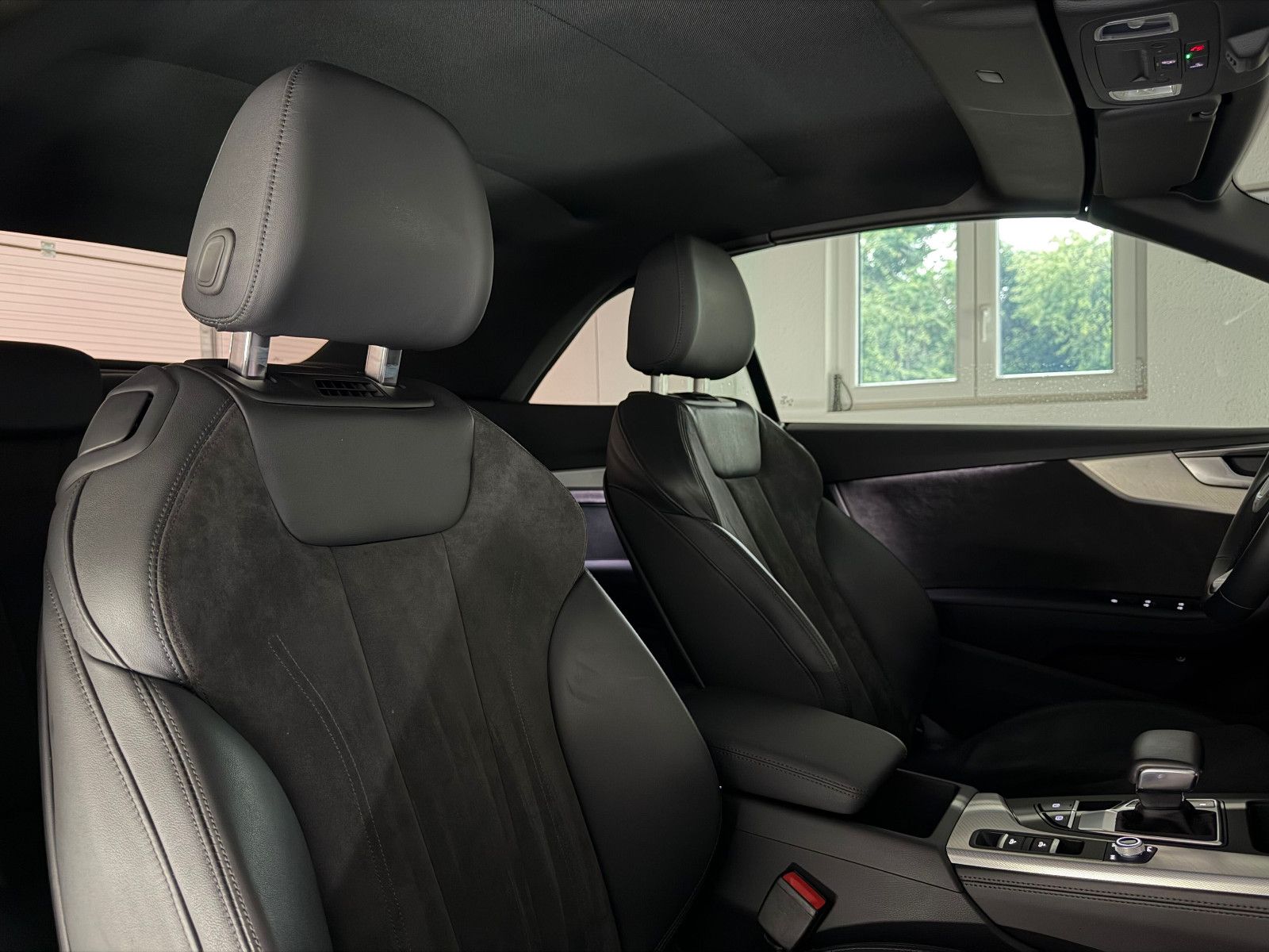 Fahrzeugabbildung Audi A5 Cabriolet 40 TFSI Quattro/AHK/MATRIX/VRTL PIT
