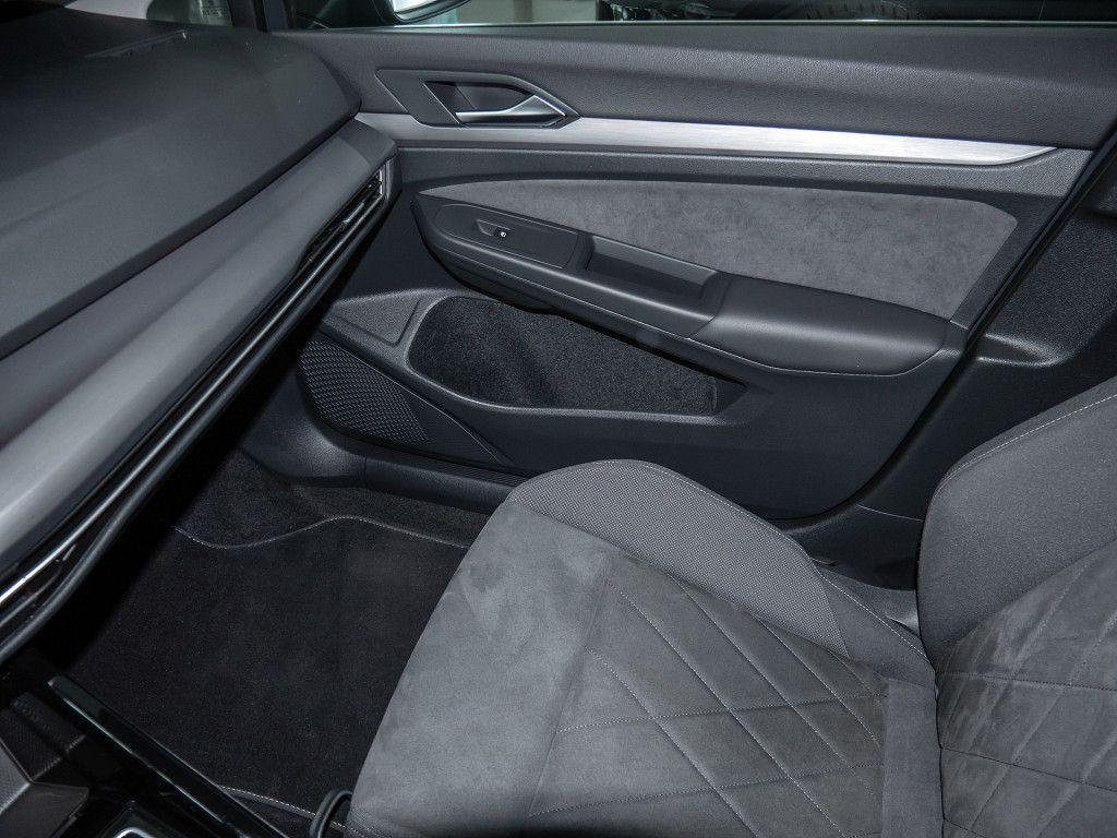 Volkswagen Golf VIII 2.0 TSI Style APP ACC Sitzhzg LED, миниатюра 13