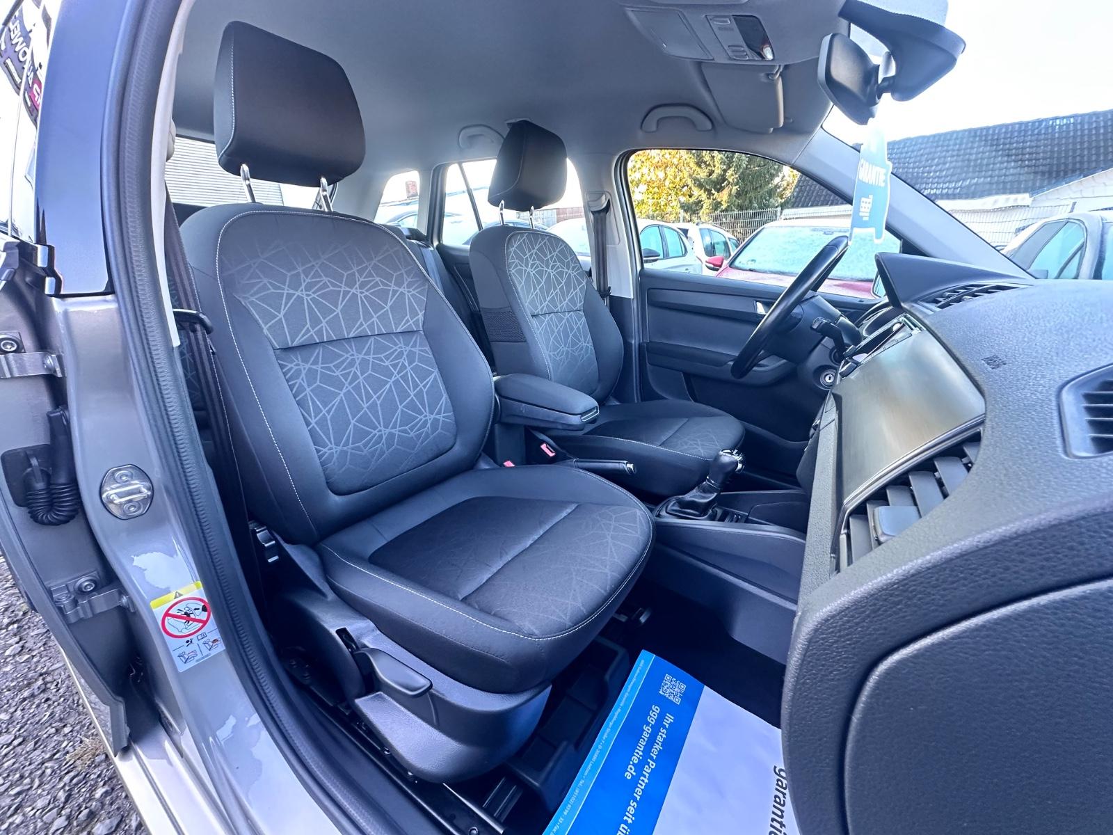 Skoda Fabia Combi Clever Automatik 110PS Navi CarPlay