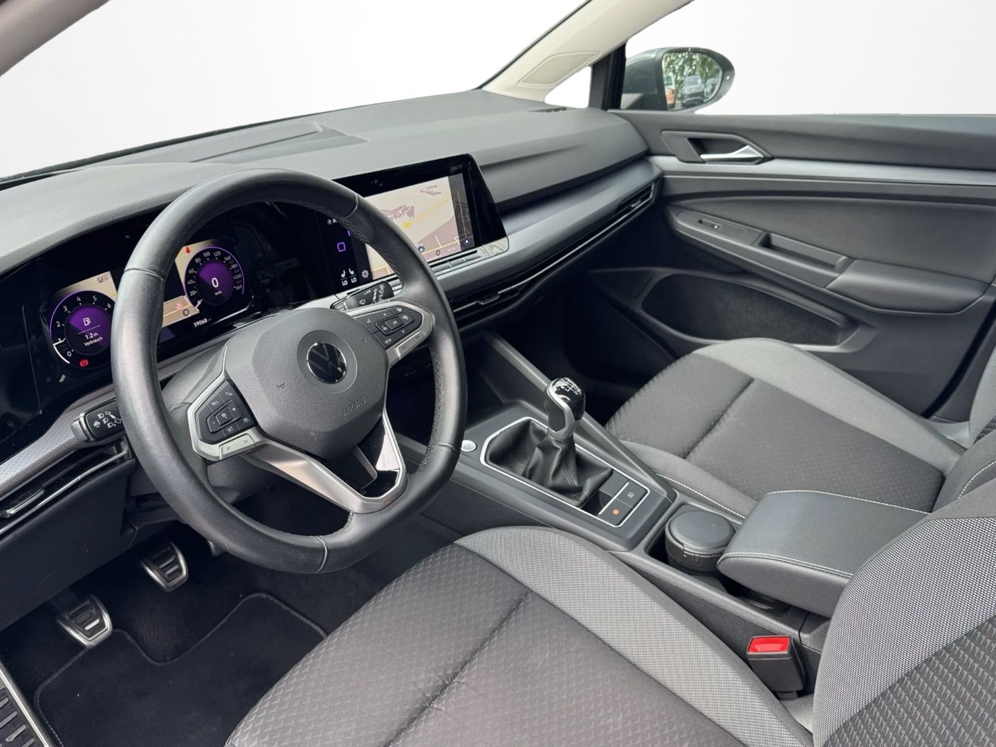 Golf VIII 1.5 TSI "ACTIVE" *STDHZG*HUD*LED*NAVI*