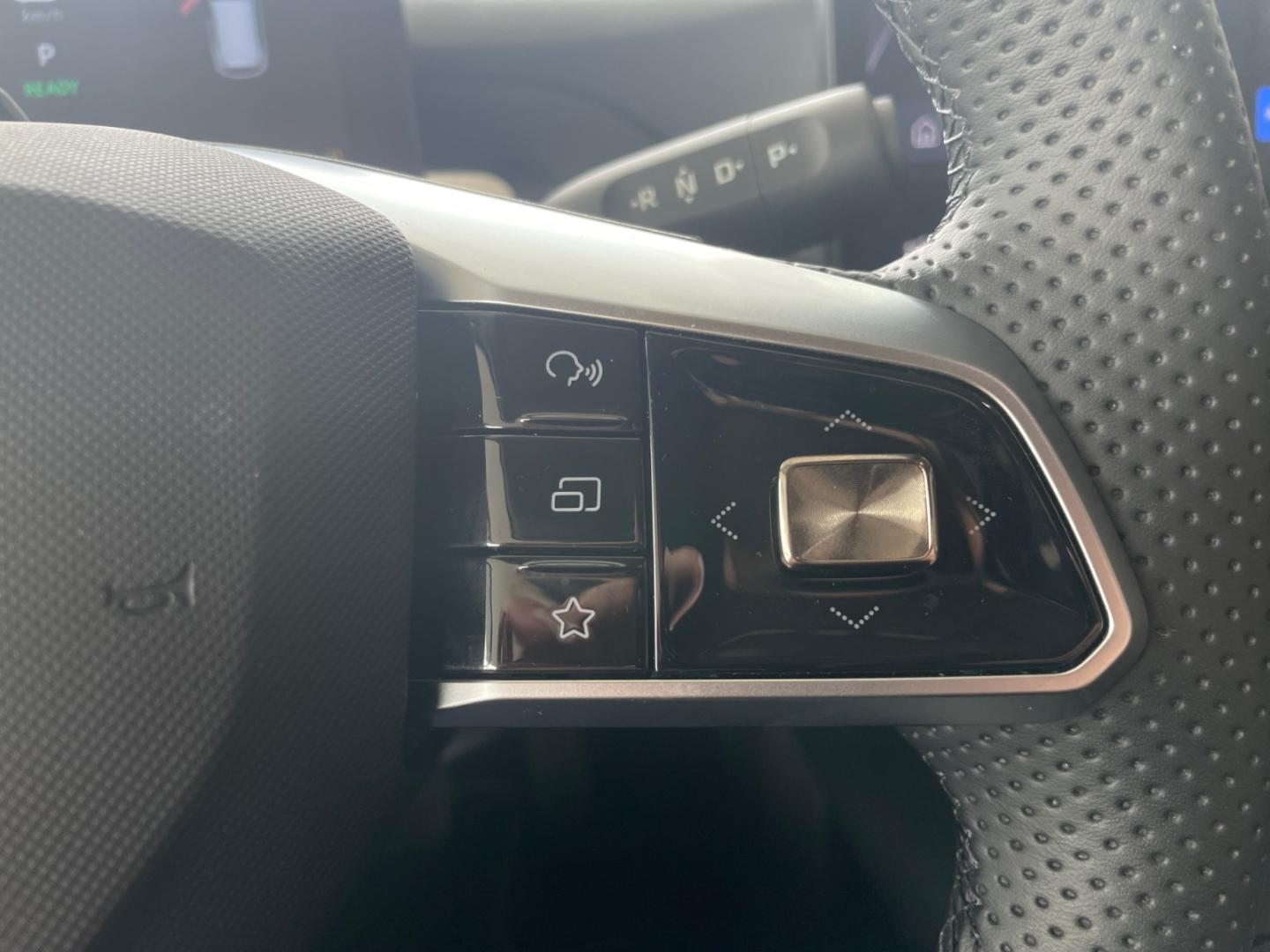 MG4 EV Urban MG PREMIUM 54kWh*WäPu*360Grad*NAV*C