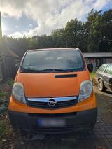 Opel vivaro 2,5cdti neuer Motor - gebrauchte Opel Vivaro aus dem Jahr 2009