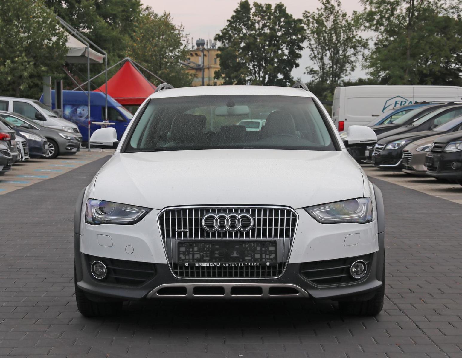 AUDI A4 ALLROAD  TDI 2.0 TDI  | 4X4 | BVA | VOLANT EN CUIR