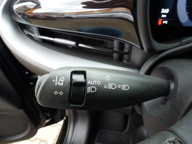 Fahrzeugabbildung Fiat 500e Icon 42 kWh + DAB + Navi