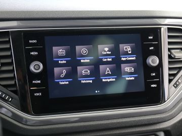 Volkswagen T-Roc 1.5TSI DSG IQ DRIVE PANORAMA KAMERA ACC