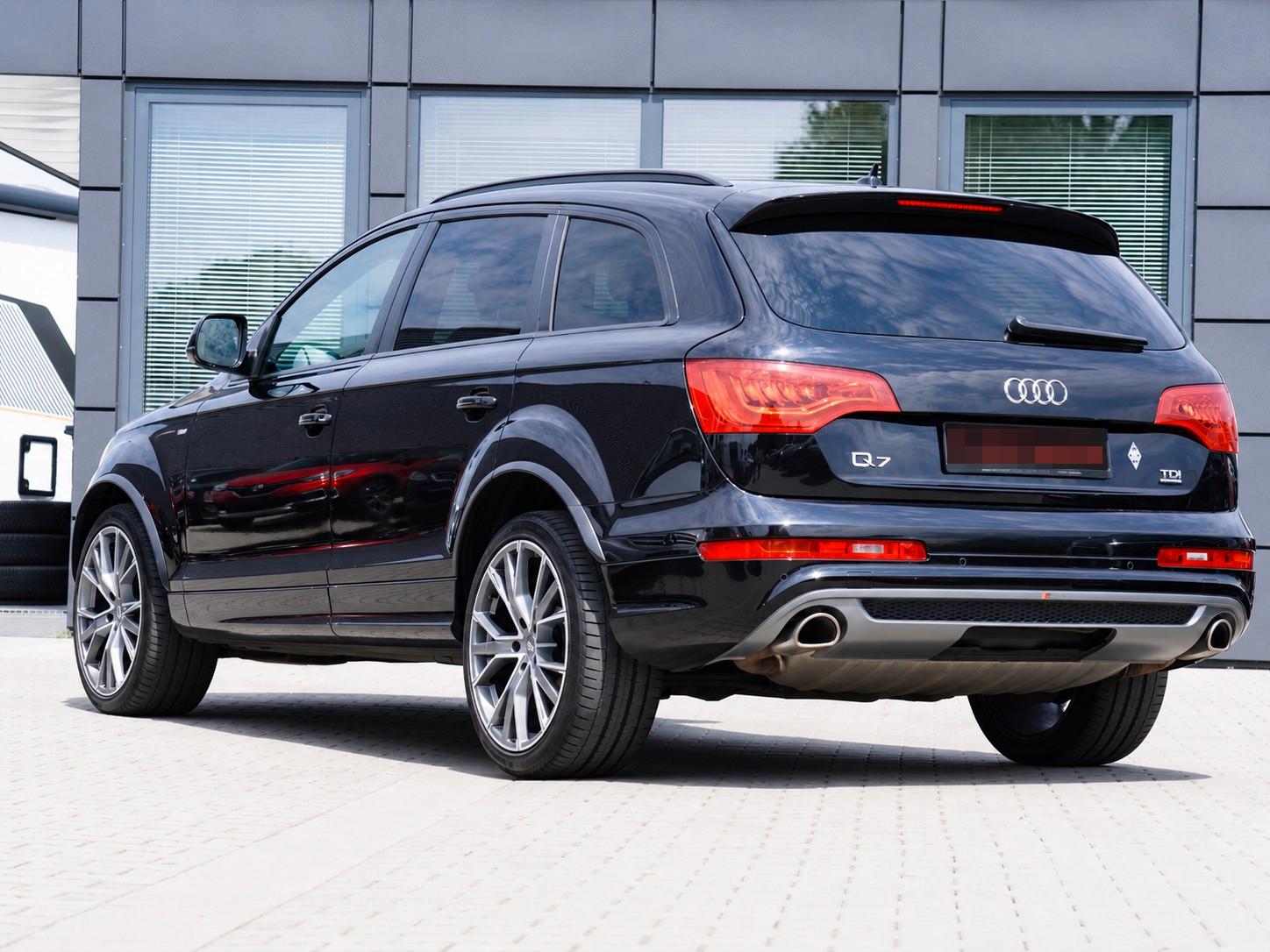 Audi Q7 3.0 TDI quattro 2x S line | 245 ch | BVA | Diesel | 200 000 km | 17 980 € | 11/2013 | 6 places | Toit panoramique | Caméra | Suspension pneumatique | Bose