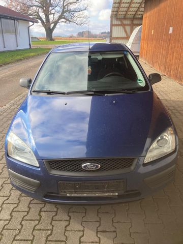 Ford Focus Lim. Ambiente