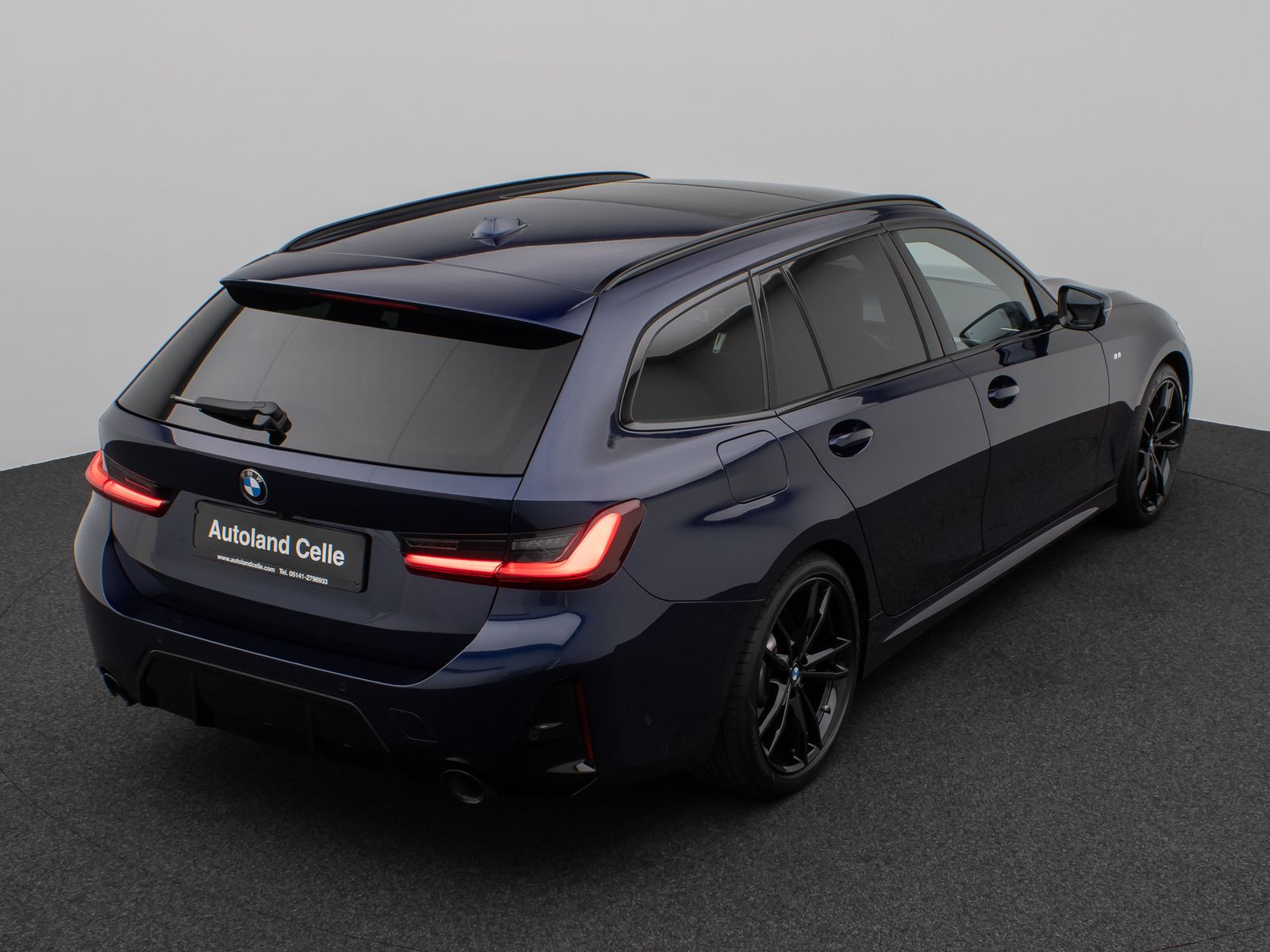 Fahrzeugabbildung BMW 320i M SportPro Panorama Kamera DAB HiFi Stop&Go