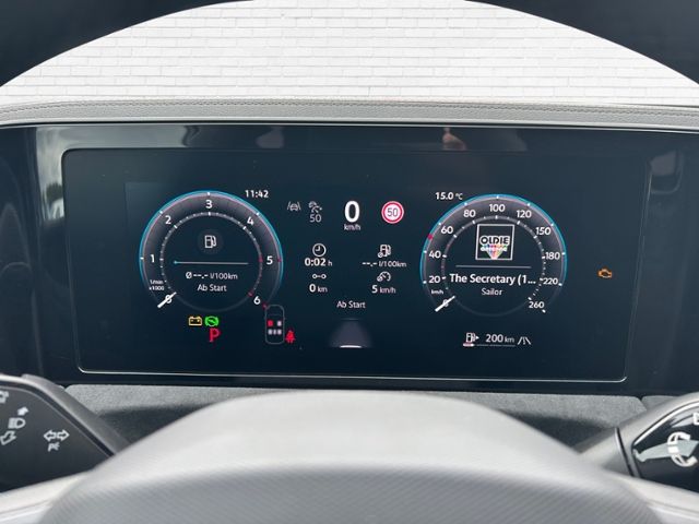 Fahrzeugabbildung Volkswagen Tiguan R-Line 2.0 TDI SCR 4MOTION 193 PS DSG AHK