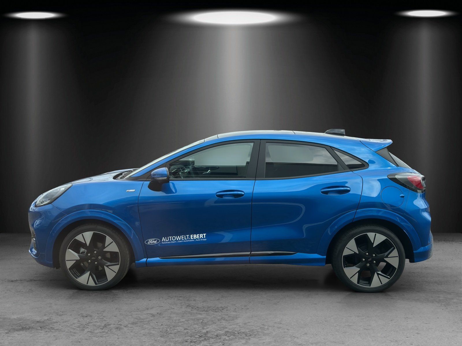 Fahrzeugabbildung Ford Puma ST-Line X Automatik 155PS Winter P. LM 19Z