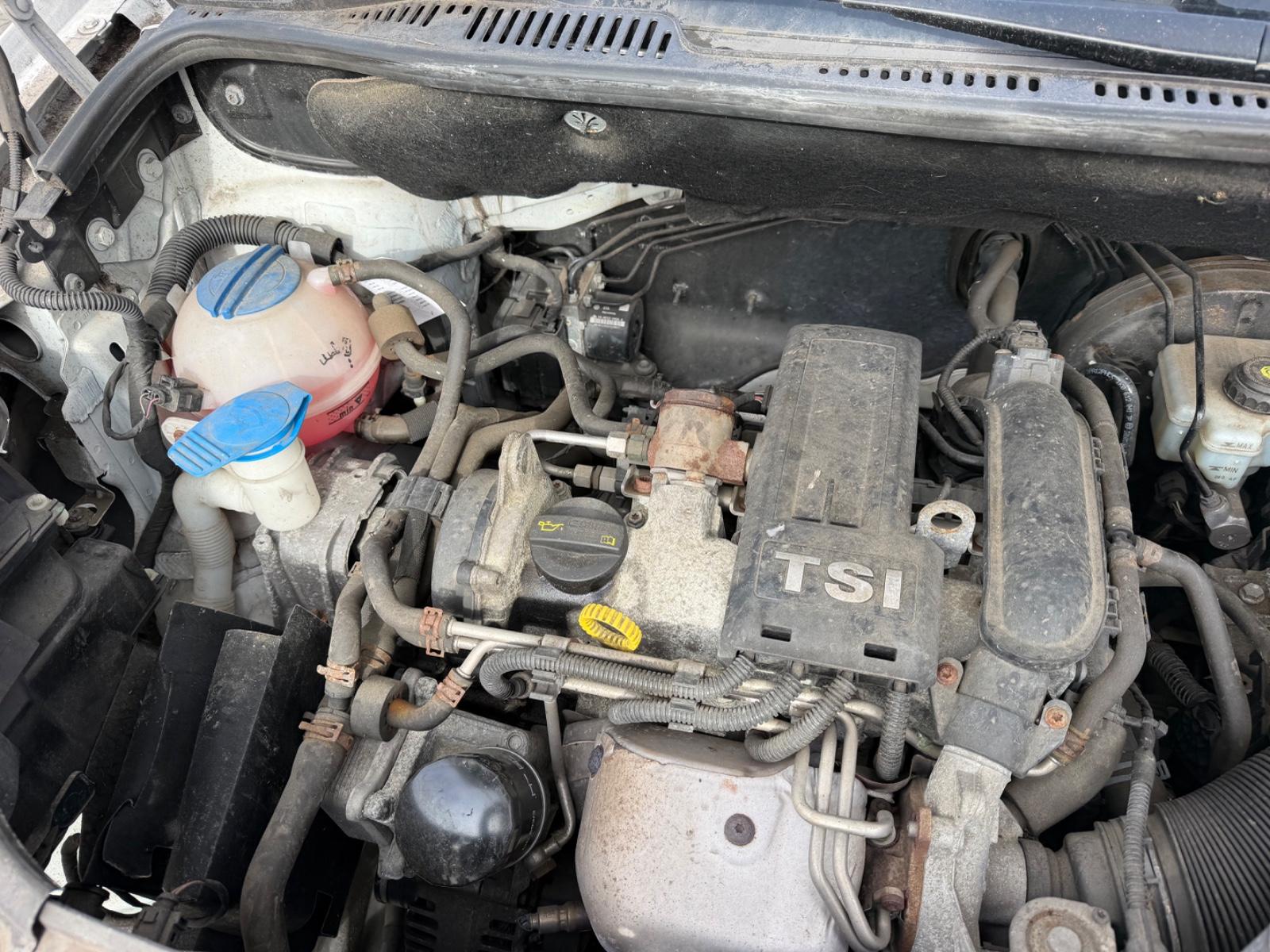 Volkswagen Caddy 2014 — photo 18