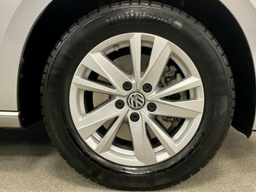 Fahrzeugabbildung Volkswagen Touran 1.5 TSI DSG Comfortline++7SITZE++PDC+ACC+