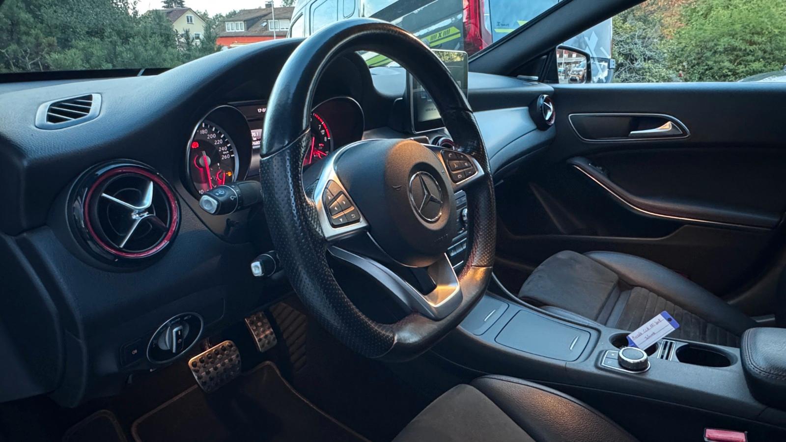 Mercedes CLA 250 Sport 4Matic – 218 ch – AMG Line – Distronic – Harman Kardon – Caméra – 176 000 km