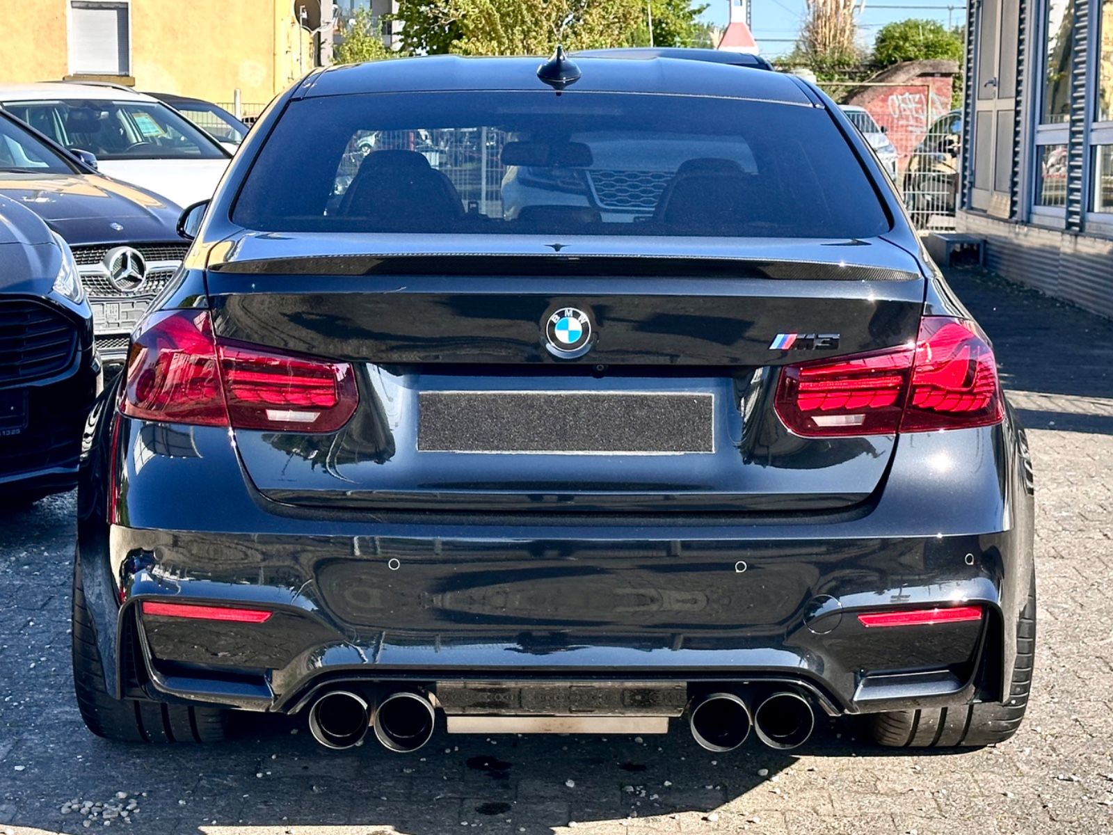 Fahrzeugabbildung BMW M3 Competition *BRD+M-Drivers+Carbon+Voll+KW*
