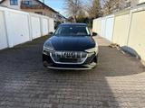 Audi e-tron 50 quattro S-line - Audi e-tron von privat