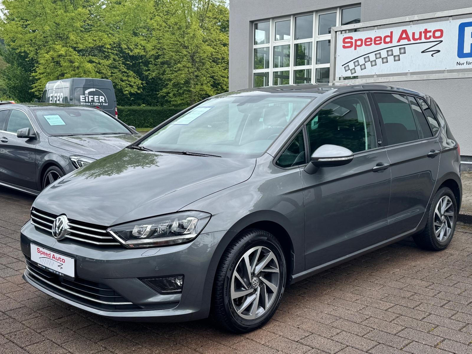 Volkswagen Golf VII Sportsvan Sound/PANORAMA/Bi-XENON/ACC