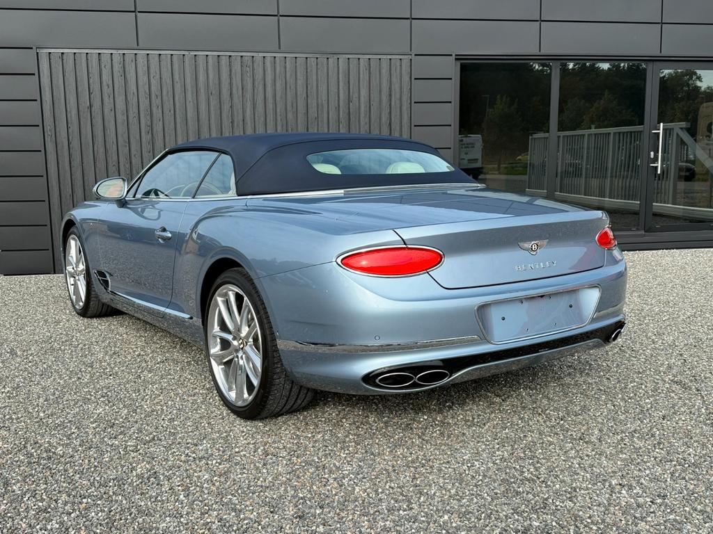 Bentley Continental GTC