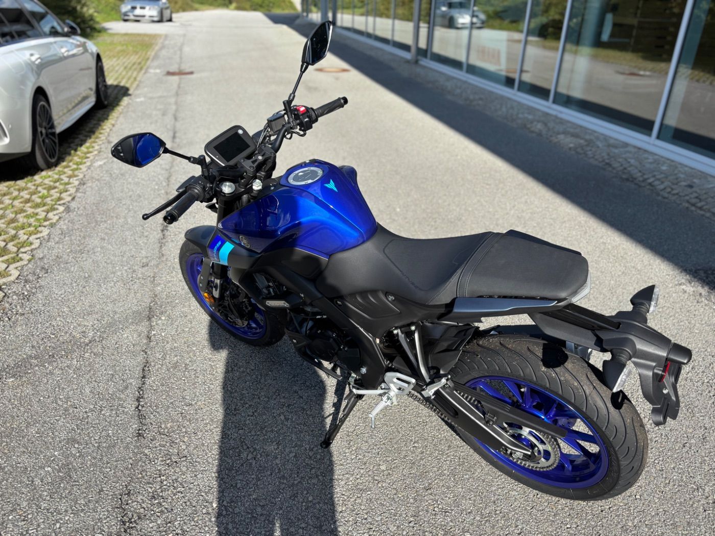 Fahrzeugabbildung Yamaha MT 125 Modell 2026 Herbst Deals auch in schwarz