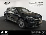Mercedes-Benz GLA 180 AMG AHK Pano LED KeyLess SHZ Sport Navi - Mercedes-Benz GLA 180 mit Benzin-Antrieb: Automatik
