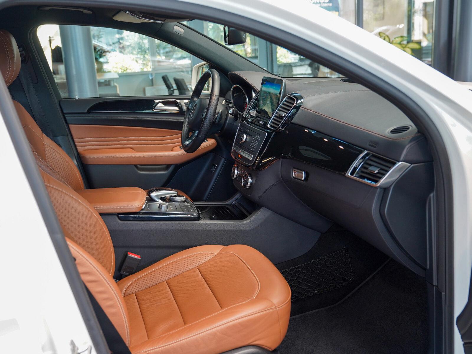 Mercedes-Benz GLE 350 d 4M Coupé sattelbraun ACTIVE CURVE AHK