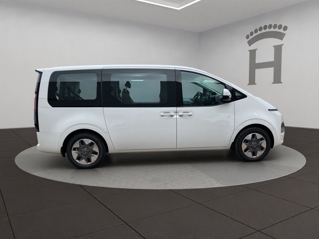 Hyundai Staria – Bild 7