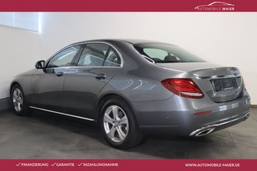 Mercedes E 220 - 3