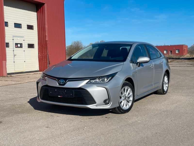 Toyota Corolla 1,8 Hybrid Comfort Limousine