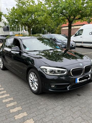 BMW 120d xDrive Advantage A Advantage