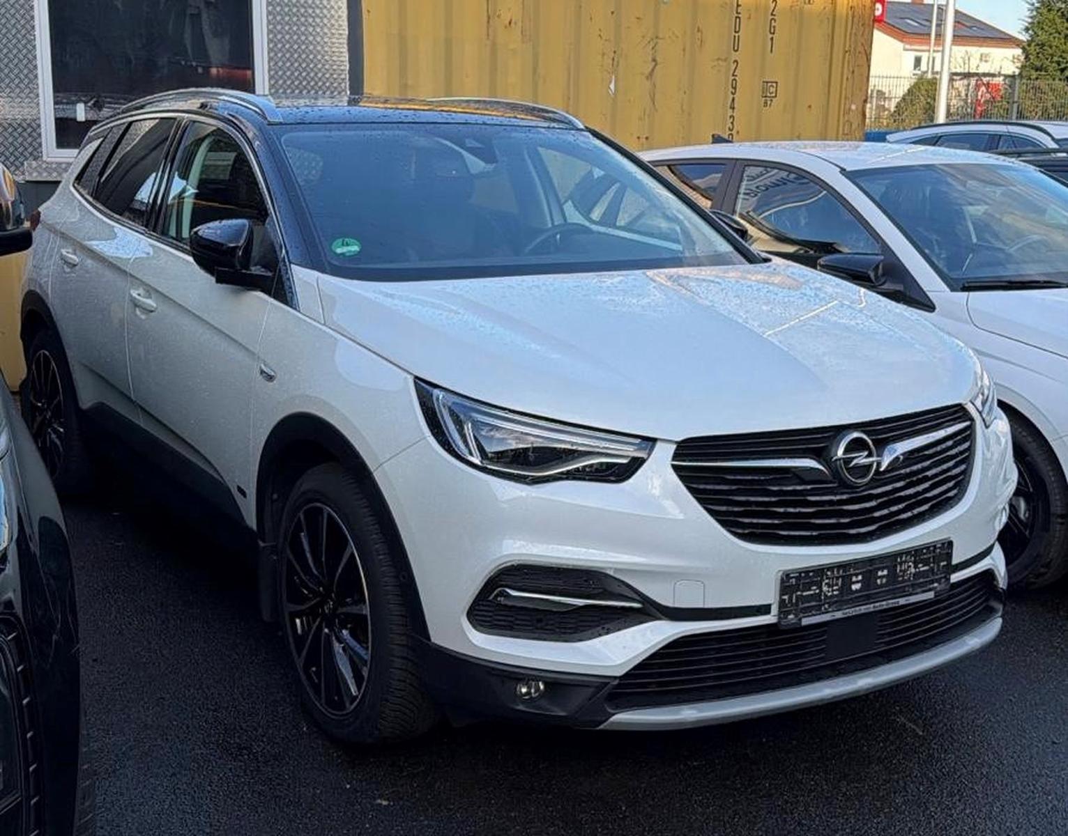 Opel Grandland Ultimate Plug-in-Hybrid 4